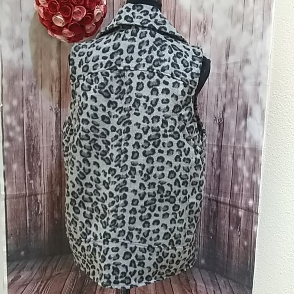 Jolt Animal Print Large Motor Vest - Picture 3 of 8